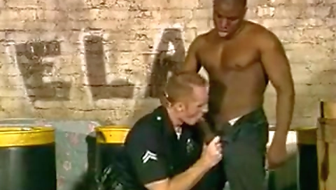 Married guy with perfect body