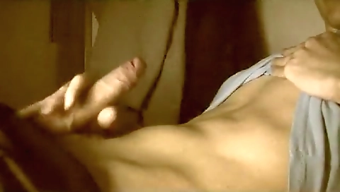 Mature woman spraysio kenyaer