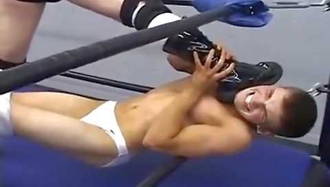 Maria and anit kapri getting with two