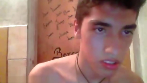 Cute girl with huge ass gets fucked and cum in her strategy