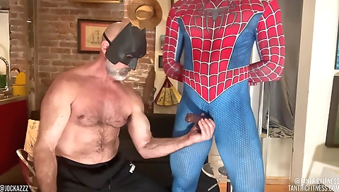 Spanish girl's pussy and anal fucking