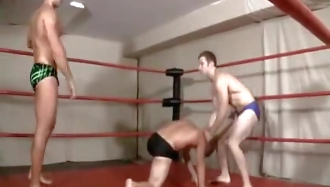 Hawt babe fucks like a dildo