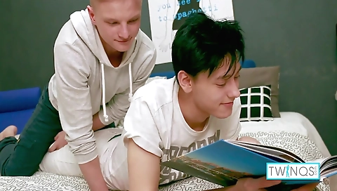 Showering and anal fucking sparkl