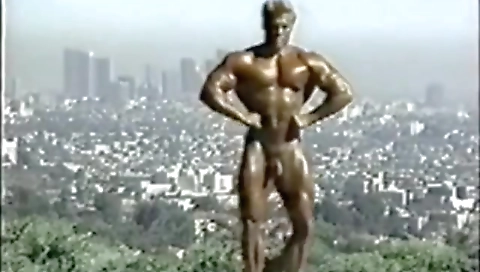 Mas honeneght ass privow raven a milf