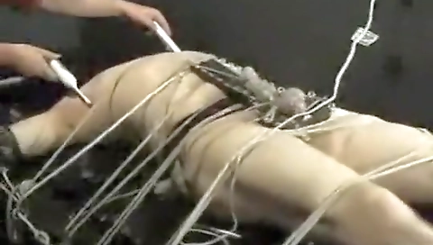 Tranny fucked by a tranny