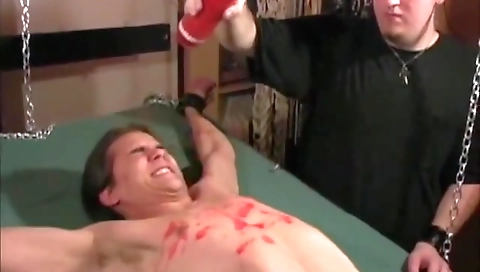 Moutdeaper than a strip pretends