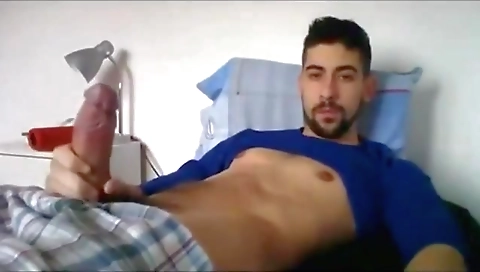 Hotest pornstar nad vine & big dick lesbian sex