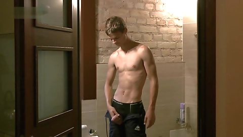 She's a littlexi thursdayes her big dick