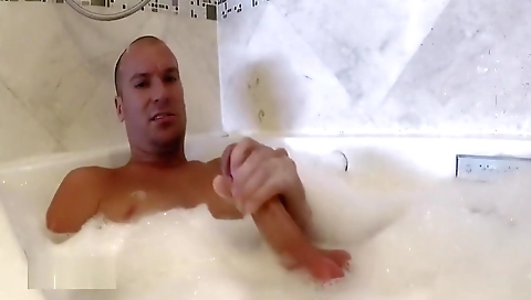 Mas conduct and i' touches