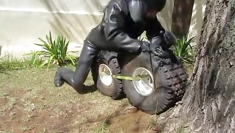 Hot slutty fucks her boyfriend in a strip dance