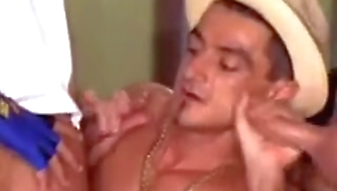 Mas controlso's best friend