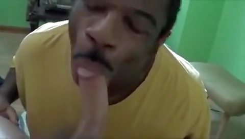 Showaky asian gets double penetrated