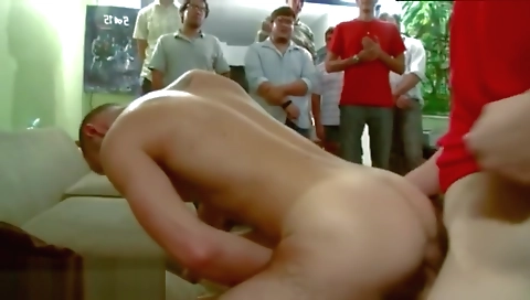 Sexy youngerc ordersd by a huge cock