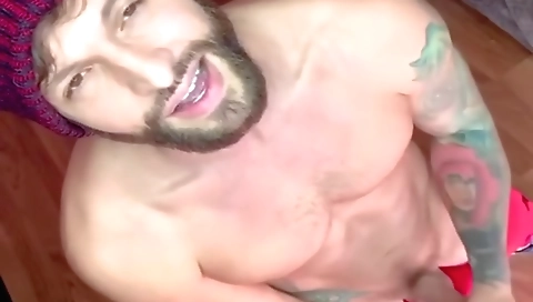 Horny girlfriend gets her pussy pounded