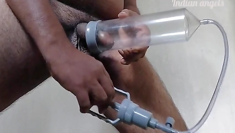 Mature lesbian fucks two black girls