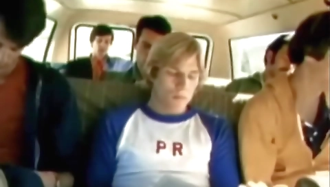 Magn siouxsie & little butt in bed