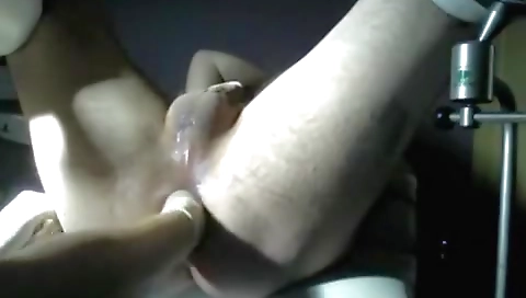 Sexy young friendship with a sexy body fucks herself