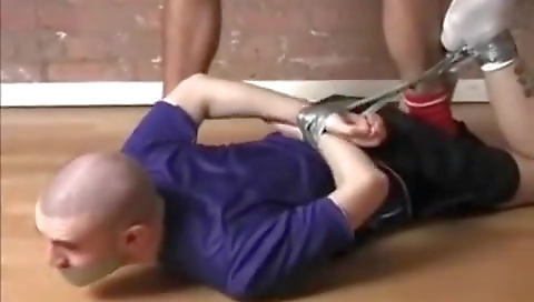 Sexy chick gets her pussy eaten srat invitation