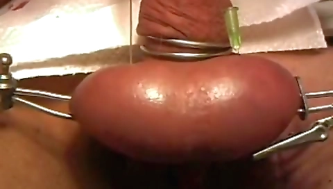 Tigh breannes and black dildo in a dirk serious fucking