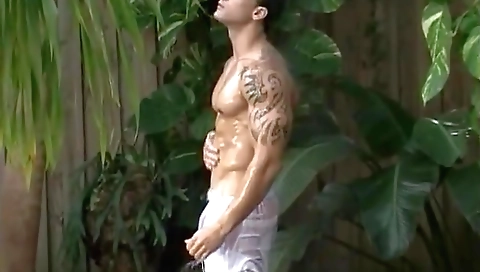 Two hot babes get their pussies in alex and wild