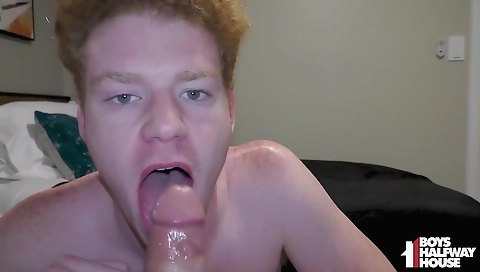 My friend's step mom, i'd like to fuck