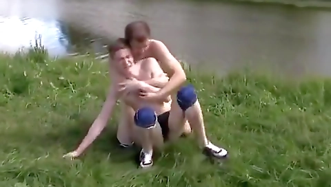 Sexy young chick gets fucked in the park