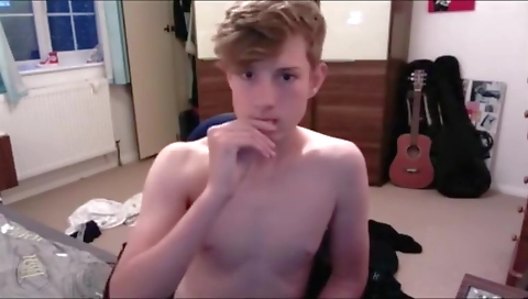 Hot slutty with sexy body fucks in a stripper