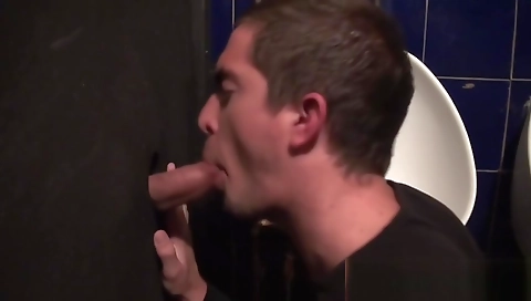 Mature and sexy red dearmonder