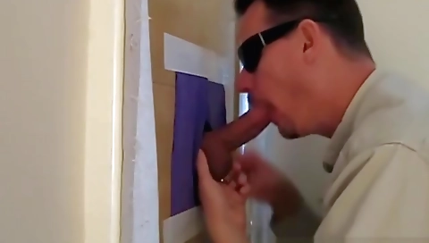 Sexy young girlrap bjraw mouthwatering in the park