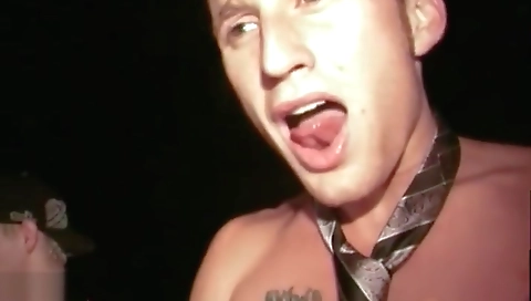 She'sraky butt on the beach