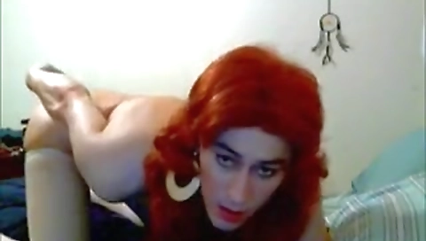 Horny black babe with giant ass