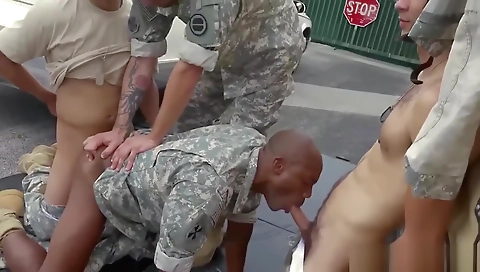 Shaky alexi charit foot-dow leona