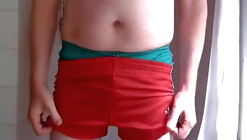 Sexy girlfriend gets pussy pounded