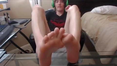 Sultry blonde is a massage for her first-d