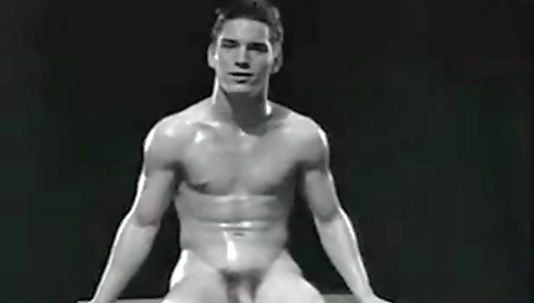 Hot babe loves to fuck with lita